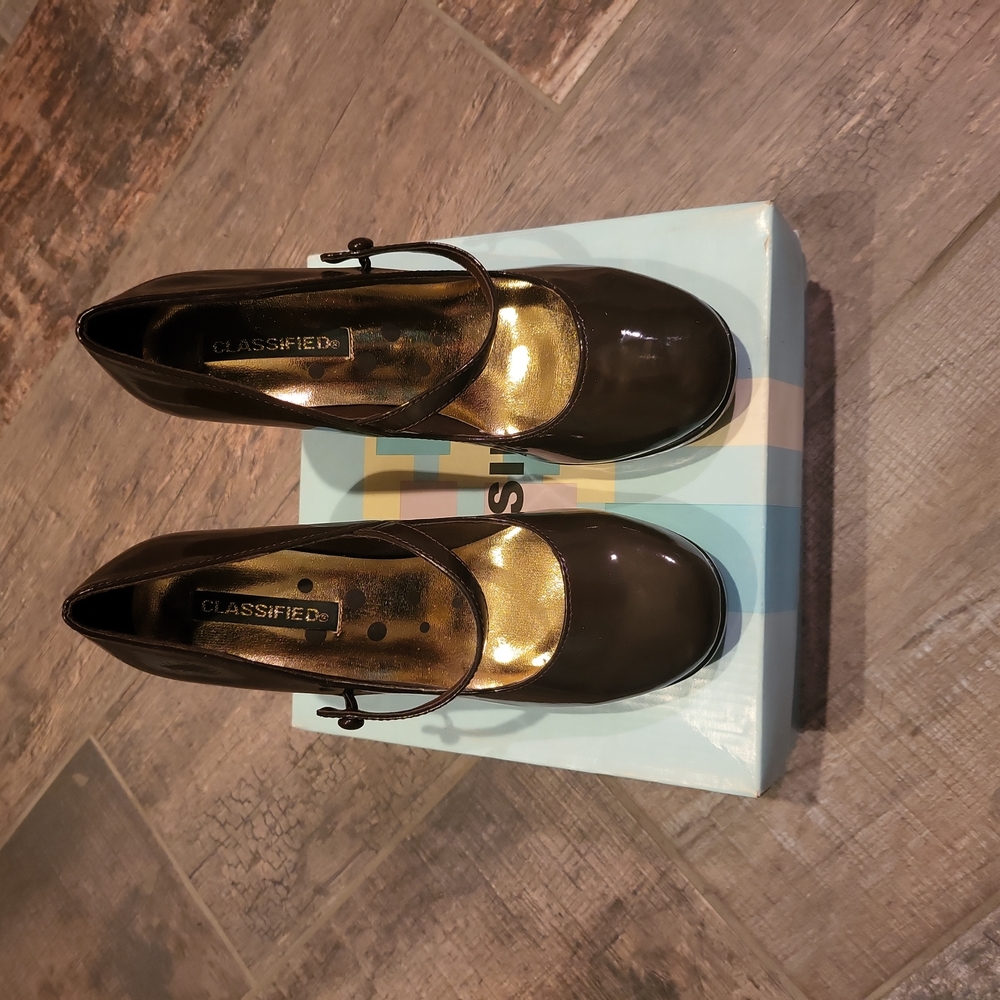 NEW High Heels